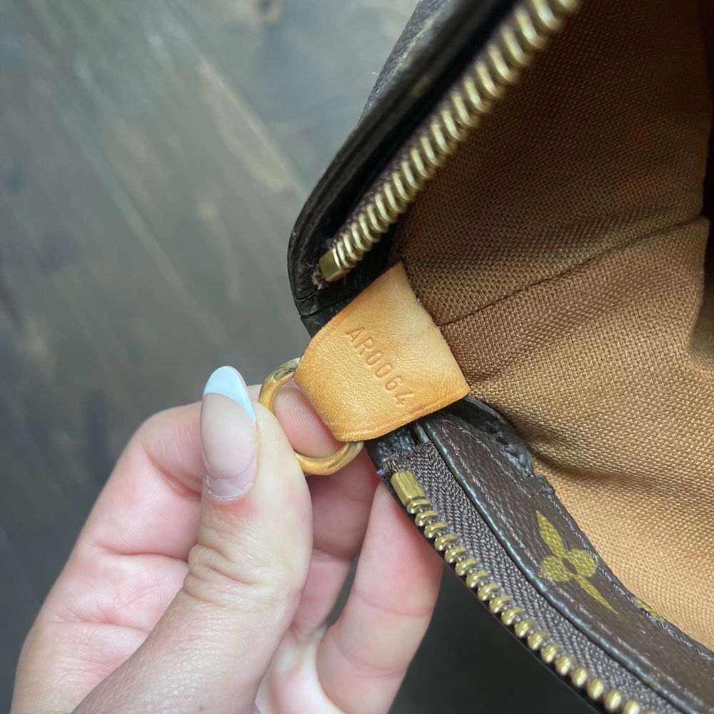 Louis Vuitton Cabas‎ Mezza Bag - Picture 13 of 16